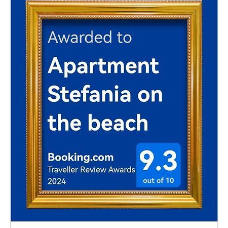 Apartment Stefania On The Beach Koromačno Екстериор снимка