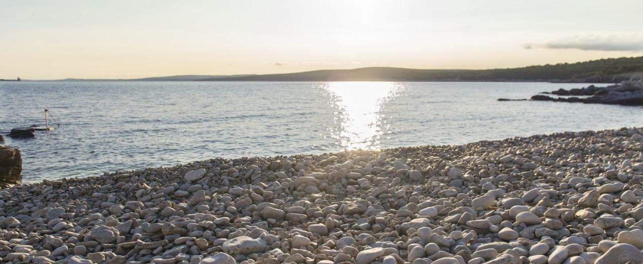 Apartment Stefania On The Beach Koromačno Екстериор снимка